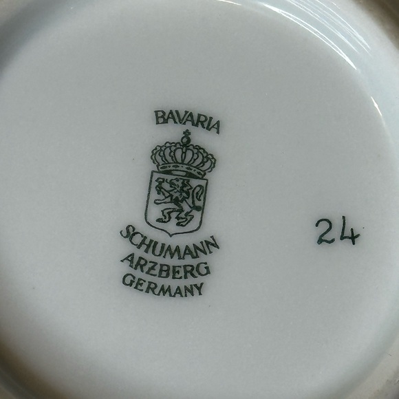 Elegant Vintage Floral Square Plate/Bowl with Gold  Schumann Arzberg Germany - Picture 5 of 6